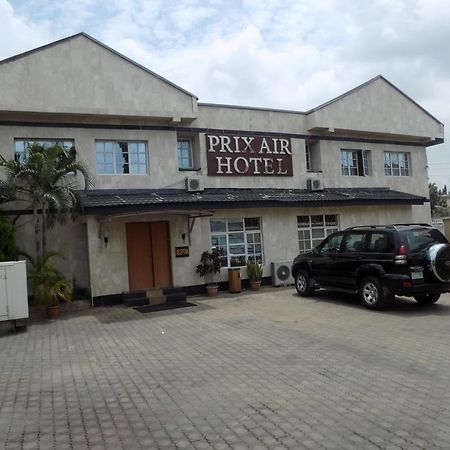 Prixair Hotel Abuja Buitenkant foto