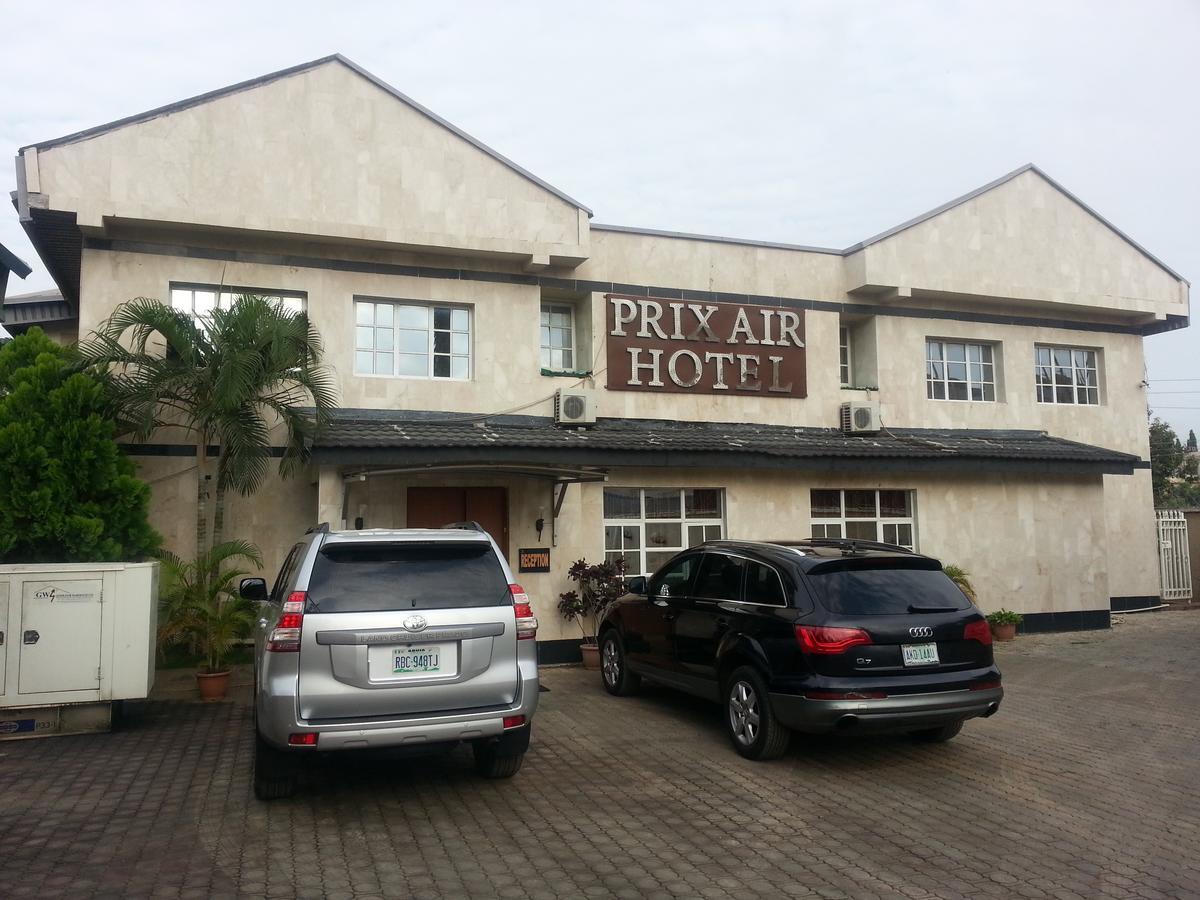 Prixair Hotel Abuja Buitenkant foto